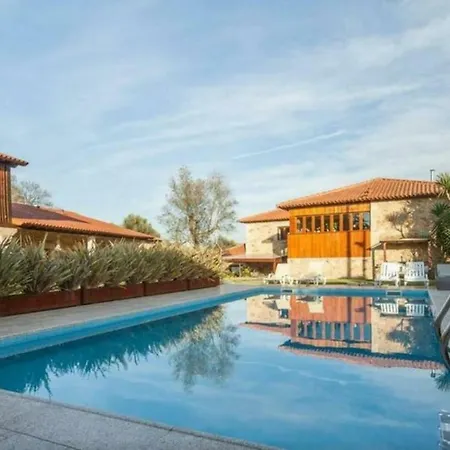 فيلة Moradia Com Piscina Em *